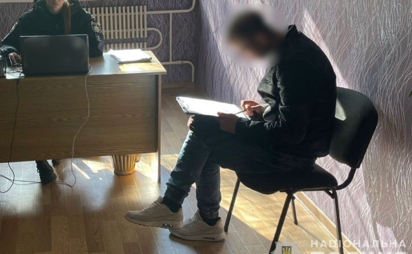 Зайшов за водою та пограбув: поліцейські Нікопольщини затримали підозрюваного